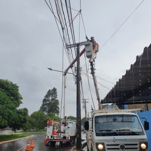 Com previsão de mais chuvas para a região, Energisa mantém equipes de prontidão e reforça orientações à comunidade